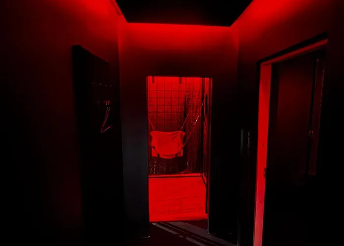 Apartamento Oscuro Deseo Bdsm *