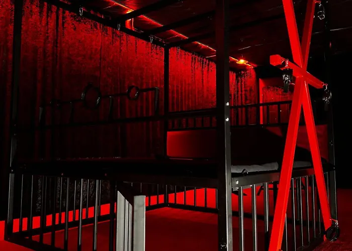 Apartamento Oscuro Deseo Bdsm *