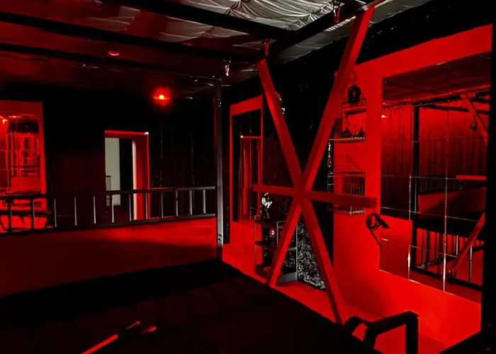 Apartamento Oscuro Deseo Bdsm